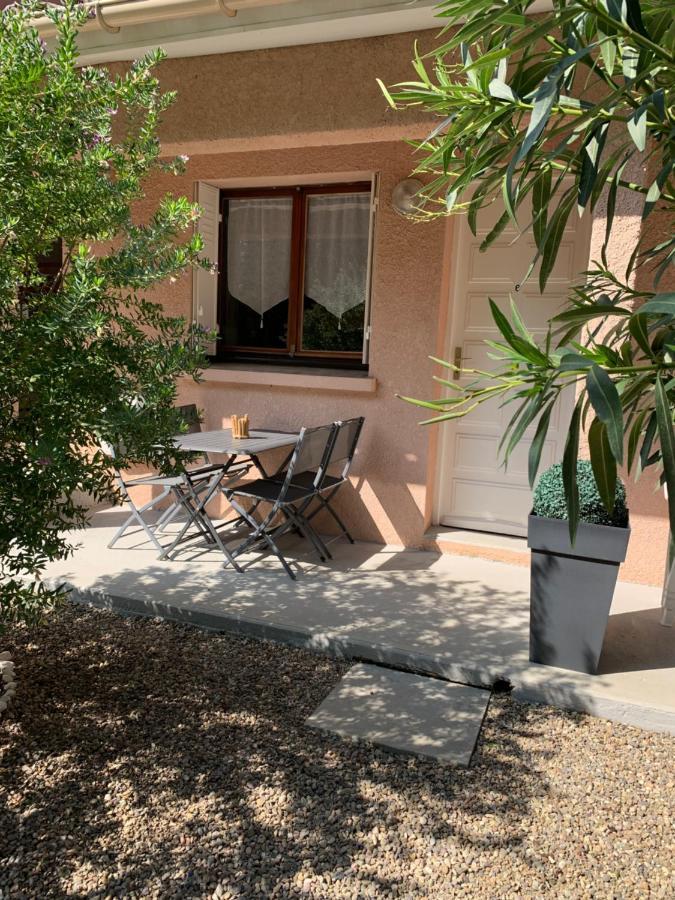 Residence Emilia Santa-Maria-Poggio  ภายนอก รูปภาพ